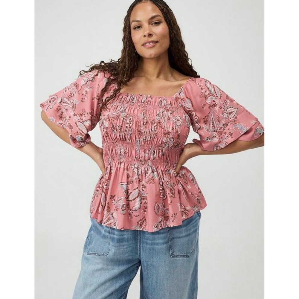 Torrid‎ Peplum Challis Top Women 00 M/L Coral Sweetheart Paisley Flutter Sleeve